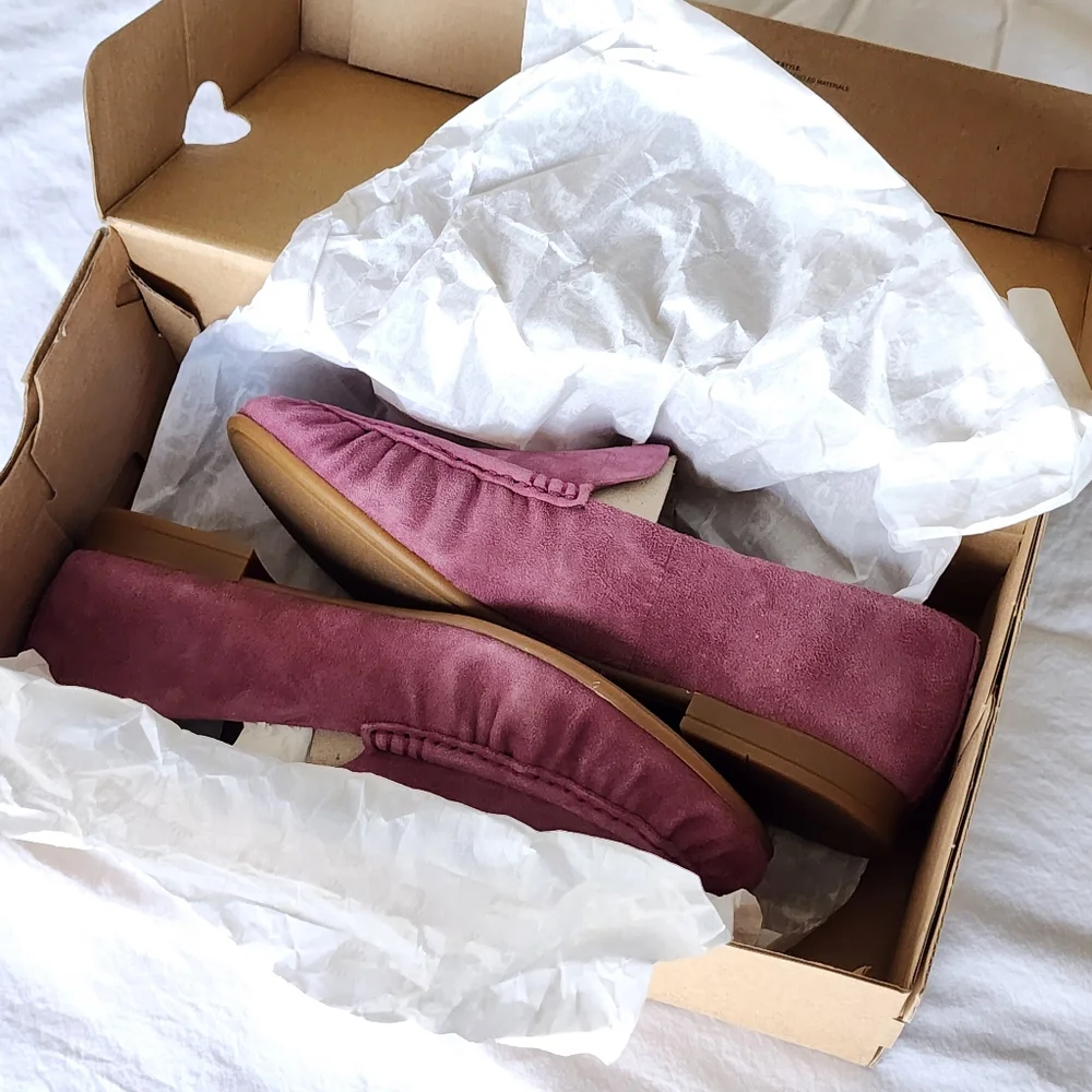 UGG slip-on pink purple suede flat loafer size 7 New - Picture 9 of 10